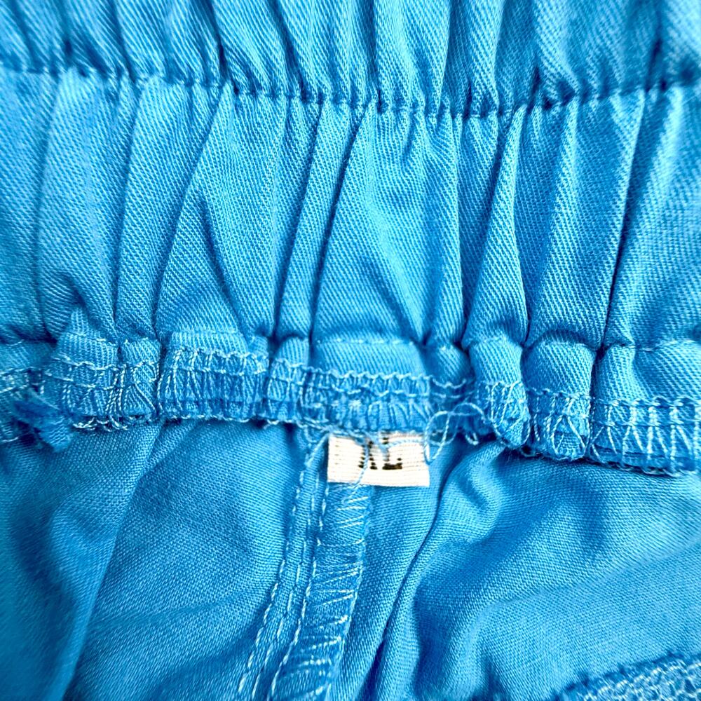 New in Bag Women's Bright Blue Cargo Shorts Adjustable Length Elastic Waist - Picture 7 of 16